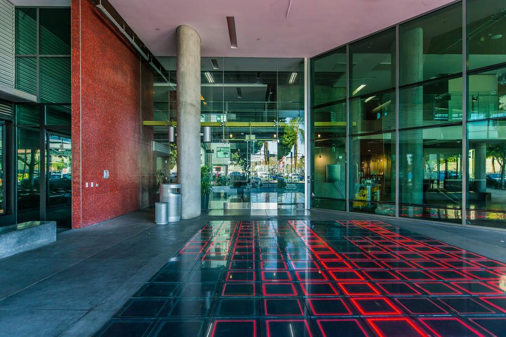 Met Lofts Suites Downtown La ロサンゼルス エクステリア 写真