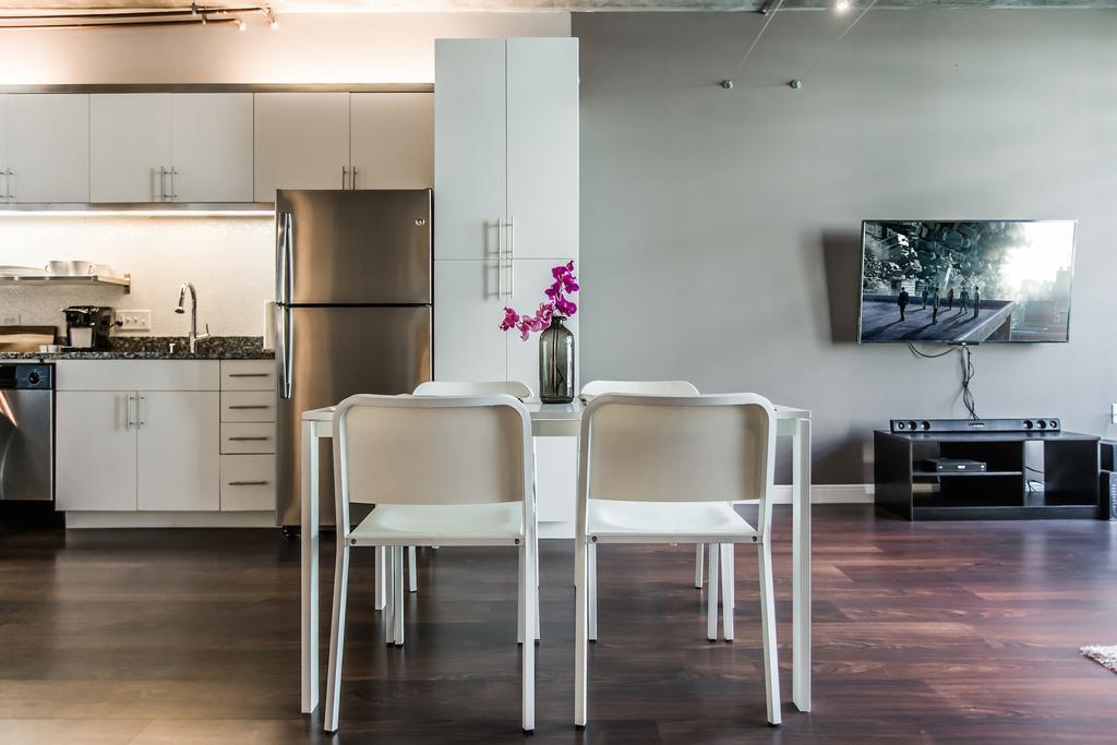 Met Lofts Suites Downtown La ロサンゼルス 部屋 写真